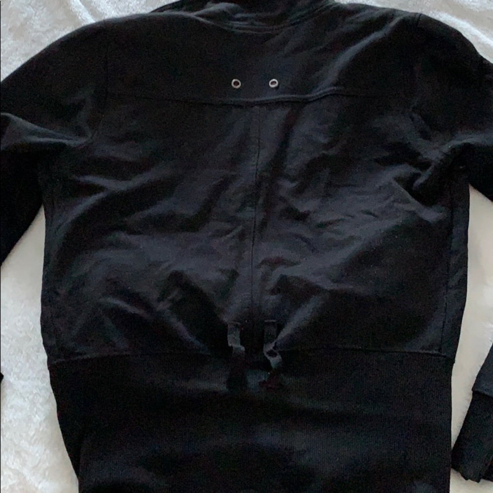 Black jacket - Picture 4 of 4